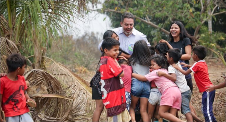 Durante visita a distritos, Léo Moraes fala de melhorar serviços públicos na prefeitura