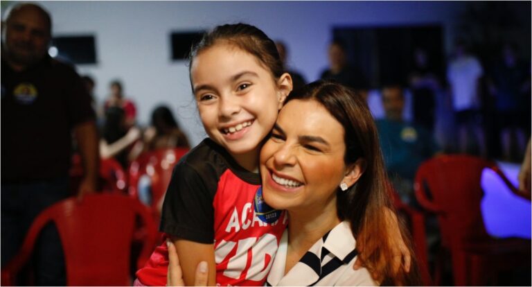 Mariana Carvalho defende alfabetização completa de todas as crianças na 1ª série do ensino fundamental