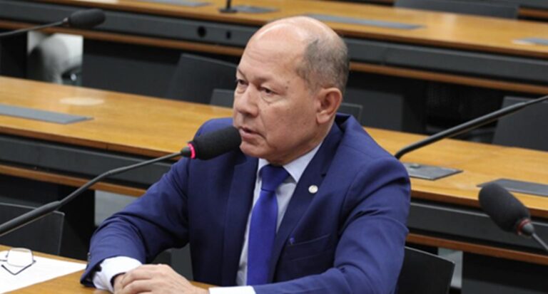 Coronel Chrisóstomo: queda de caça da FAB pode ser reflexo dos cortes no orçamento dos militares - News Rondônia