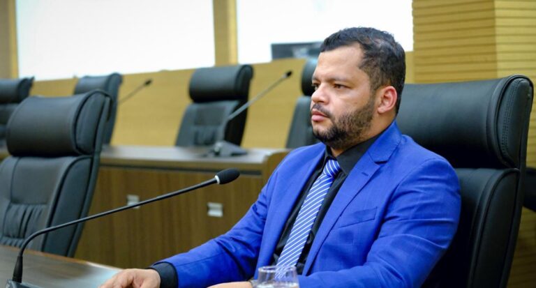Deputado Edevaldo Neves solicita informações sobre contratos de locação de viaturas em Rondônia - News Rondônia