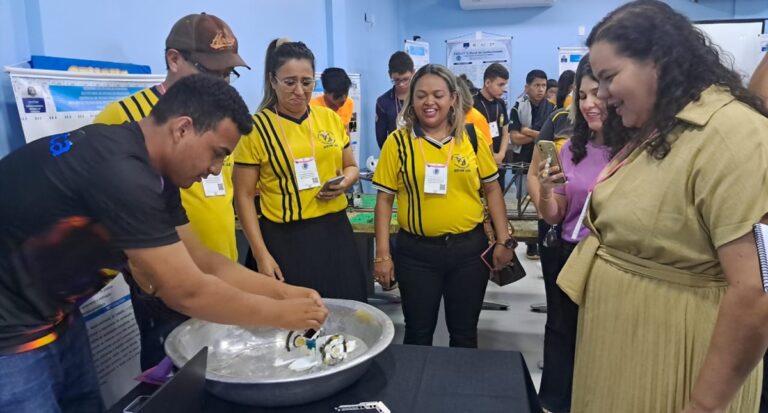 Seminário Regional de Tecnologia reúne projetos desenvolvidos por professores e estudantes, em Guajará-Mirim - News Rondônia