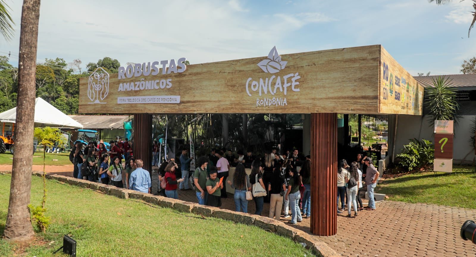 Abertura da 1ª Feira "Robustas Amazônicos" destaca investimentos no café rondoniense