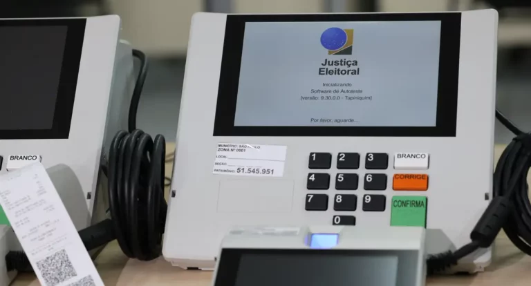 Vereadores reeleitos são 40% dos escolhidos para câmaras municipais