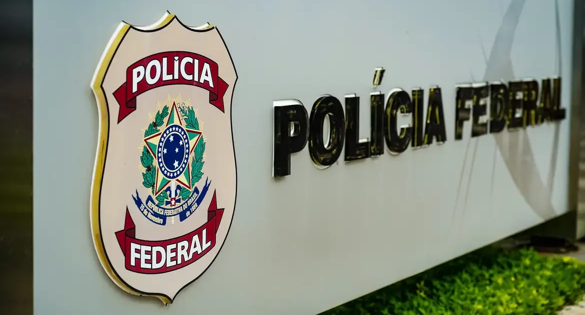 Hacker suspeito de invadir sistemas da Polícia Federal é preso