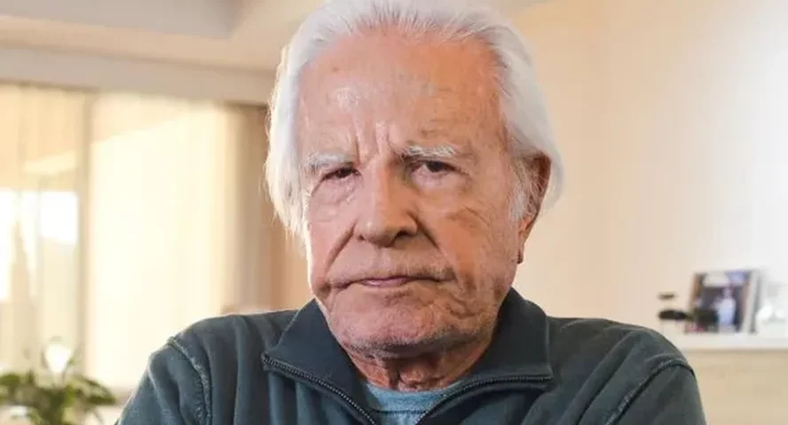 Morre Cid Moreira, ícone do telejornalismo brasileiro, aos 97 anos