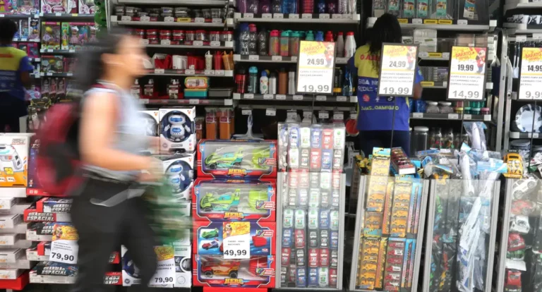 Intenção de Consumo das Famílias tem quarta queda consecutiva