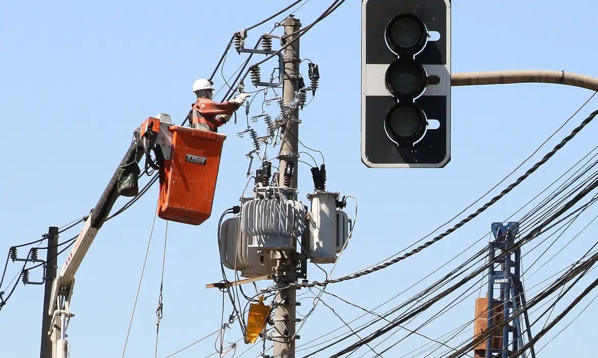 Pará tem 38 ações judiciais por dia devido a problemas no fornecimento de energia elétrica - News Rondônia