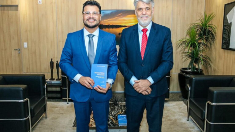 Deputado Marcelo Cruz enaltece segurança jurídica em encontro na Alero - News Rondônia