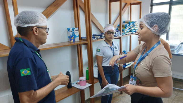 Vistorias na alimentação e transporte escolar são realizadas pelo governo de RO em Candeias do Jamari