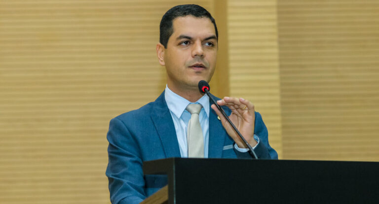 Deputado Cássio Gois cobra agilidade da Energisa para solucionar problemas de energia em Cacoal - News Rondônia