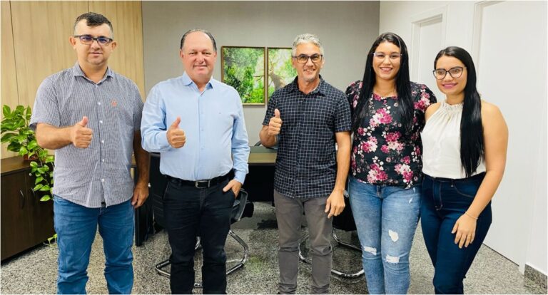Deputado Pedro Fernandes recebe prefeito e vice-prefeito eleitos de Rio Crespo e reafirma compromisso com o Município