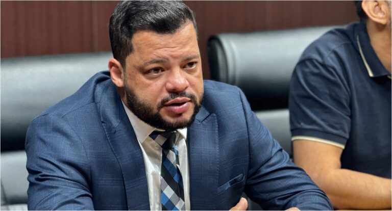 Deputado Edevaldo Neves solicita explicações sobre alteração no atendimento da UNISP de Nova Mamoré
