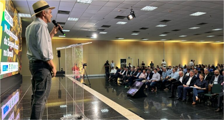 AJUDA NO CAMPO: Jaime Bagattoli defende união para modernizar o seguro rural no Brasil - News Rondônia