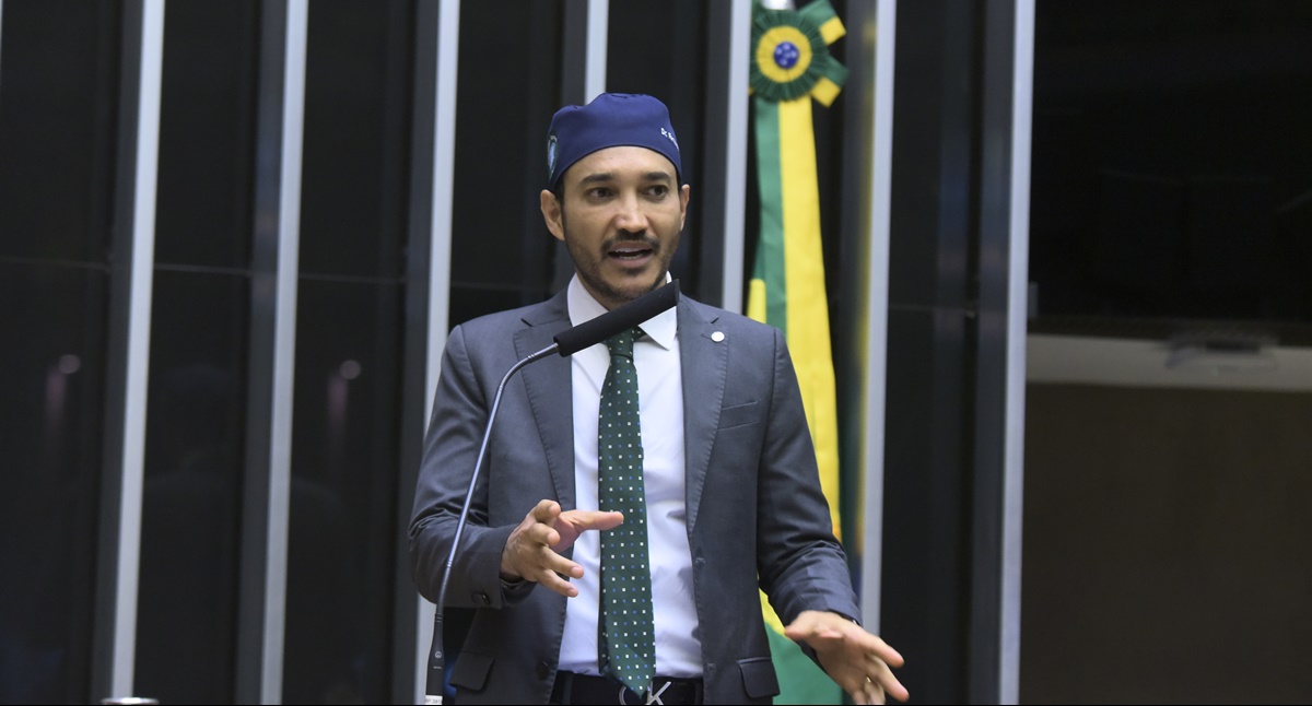 Autistas: Adequação do sinal sonoro nas escolas, PL apresentado pelo Dr. Fernando Máximo - News Rondônia