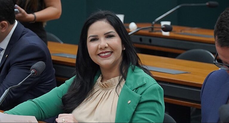 Deputada Federal Cristiane Lopes destina 250 mil para Casa Família Rosetta - News Rondônia