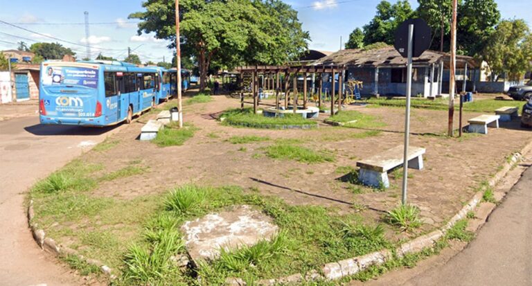 Vereador Edimilson Dourado solicita construção de lombada em frente à praça no Bairro Caladinho - News Rondônia