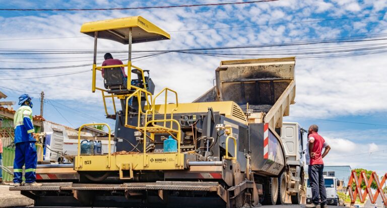 Prefeitura conclui recapeamento na Rua Pernambuco entre João Batista e Dom Pedro I no setor 04 - News Rondônia