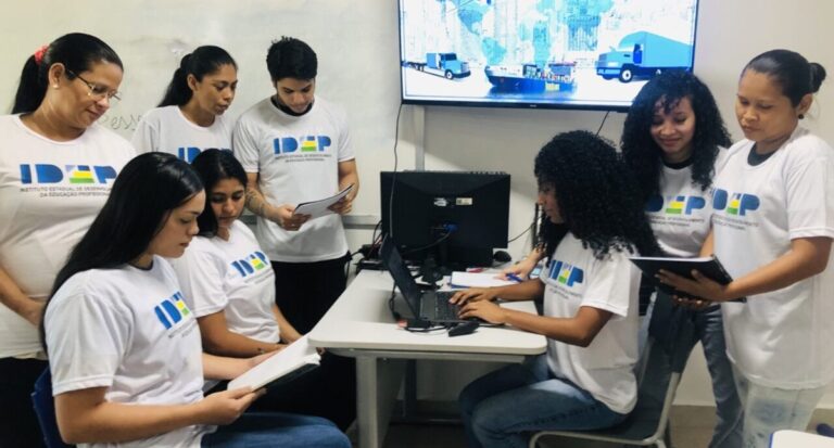 Universitários de diferentes áreas complementam conhecimento acadêmico com cursos profissionalizantes - News Rondônia