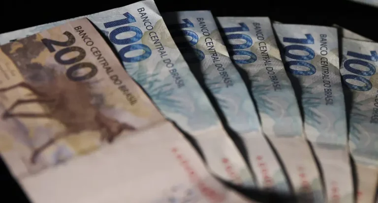 Sem recursos do PIS/Pasep, governo tem déficit de R$ 5,326 bilhões