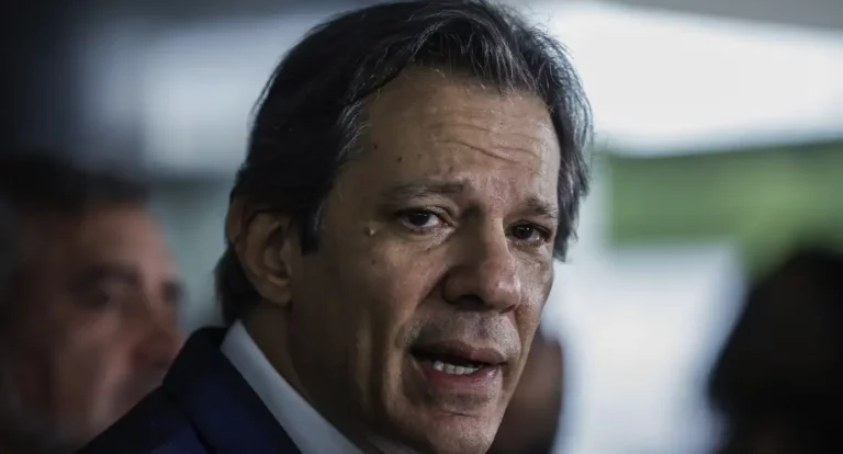 Lula pediu inclusão de ministério em corte de gastos, diz Haddad
