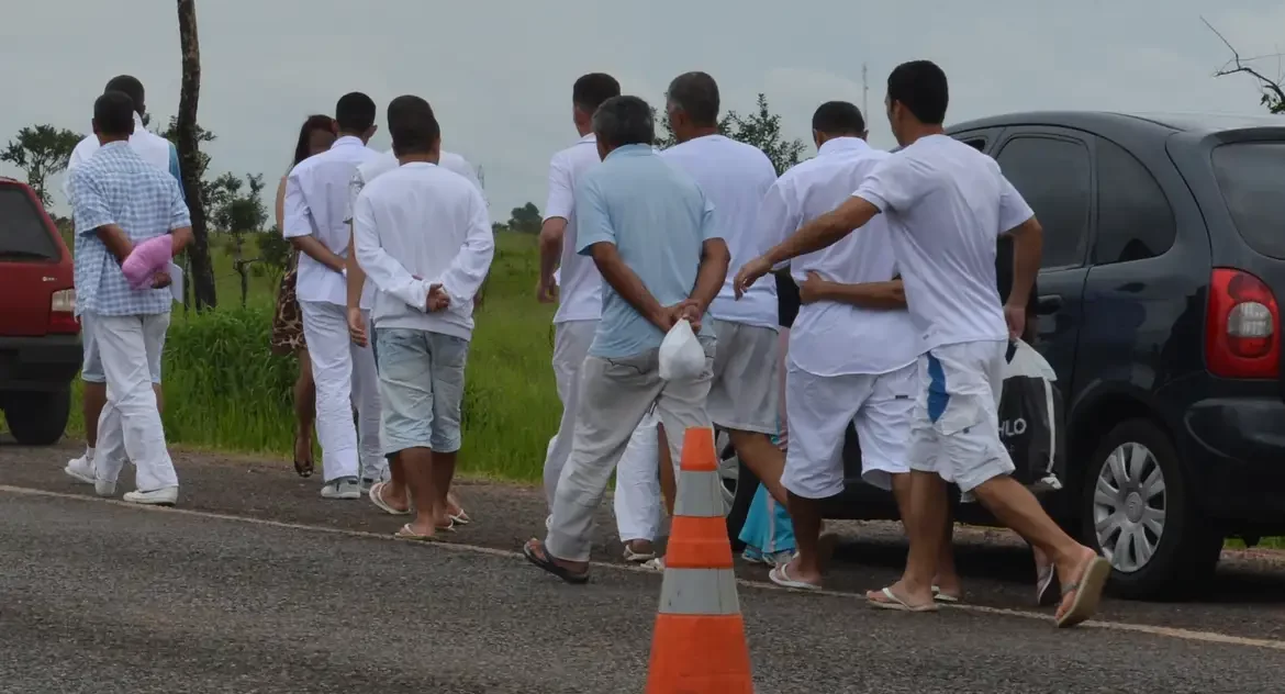 Mutirão carcerário não beneficia presos perigosos, diz conselho