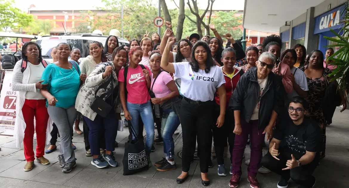 Liderança de favela pede visibilidade para moradores no G20 Social