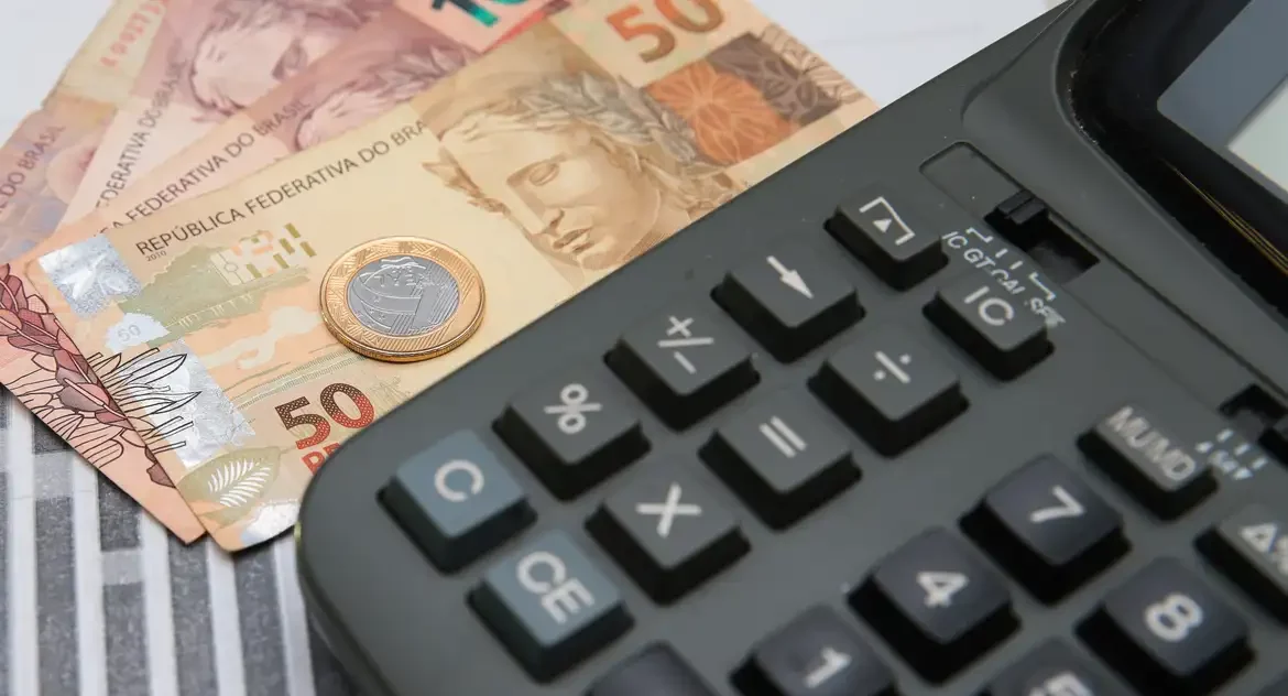 Economia cresceu 0,8% em setembro; 3º tri tem alta de 1,1%, aponta BC