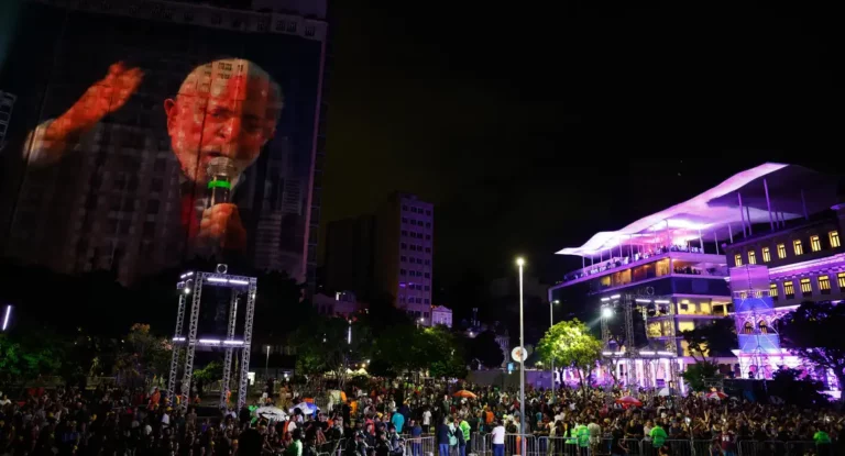 Lula promete zerar fome no país até fim do mandato