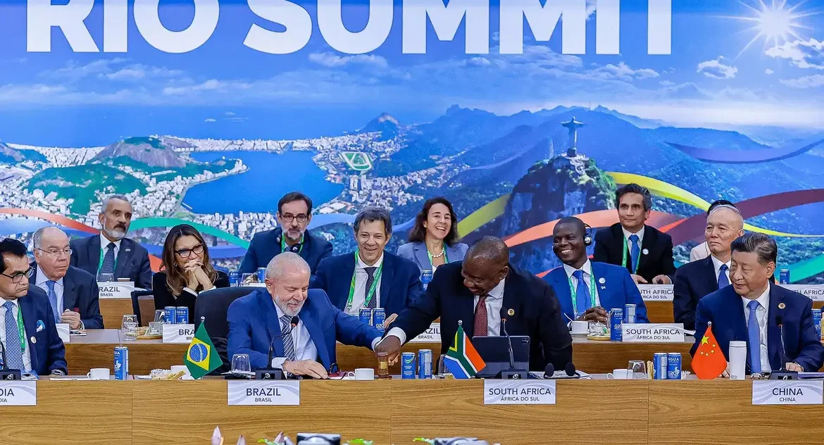 Taxação dos super-ricos no G20 é vaga, mas politiza desigualdade