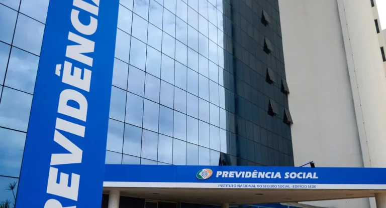INSS começa hoje pagamento da folha de novembro