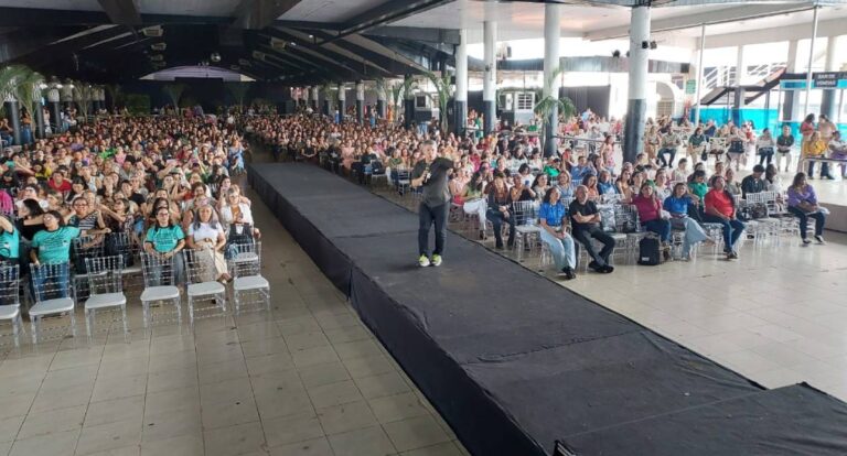 VIII Congresso Municipal de Educação lota casa de eventos em Porto Velho - News Rondônia