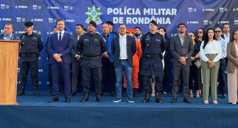 Dra. Taíssa prestigia a celebração dos 49 anos da Polícia Militar de Rondônia - News Rondônia
