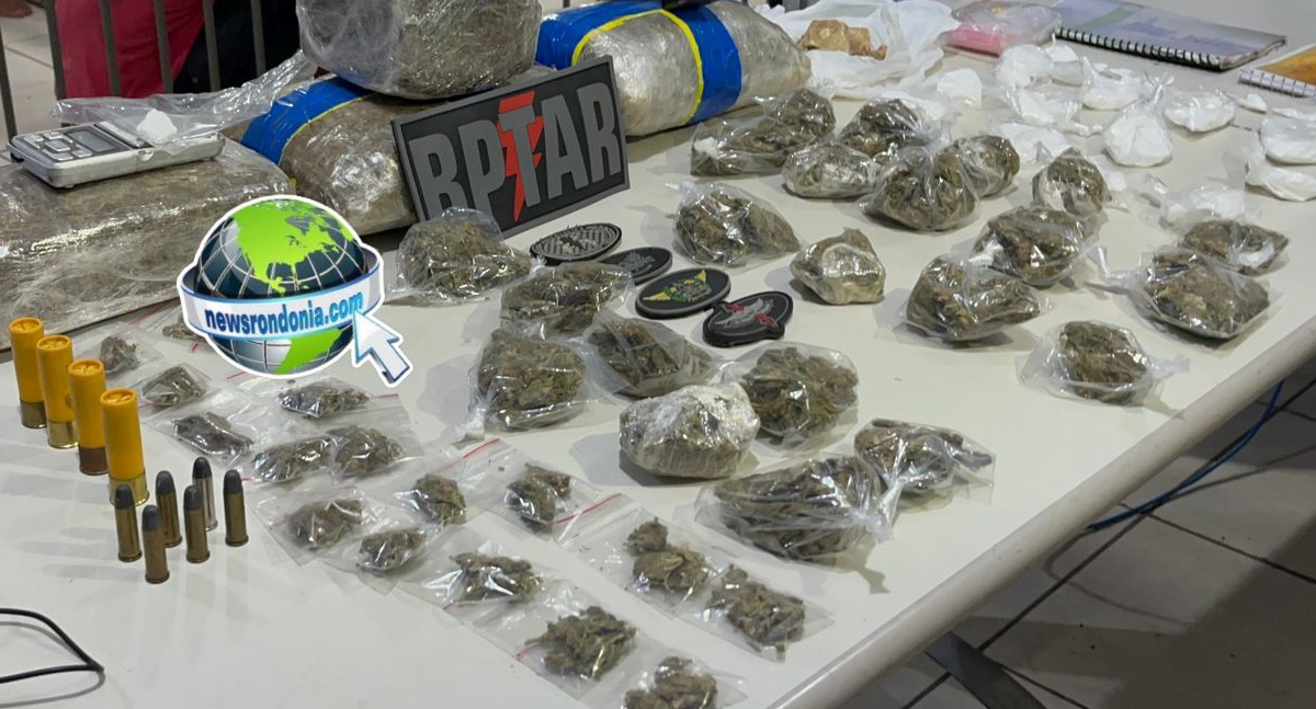BPTAR estoura boca de fumo e prende traficantes com drogas e munições