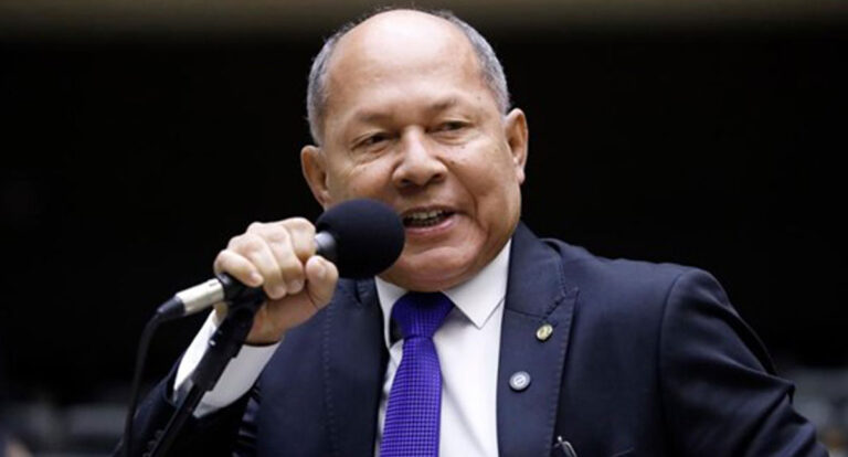 Coronel Chrisostomo se posiciona a favor da isenção de impostos sobre templos religiosos - News Rondônia