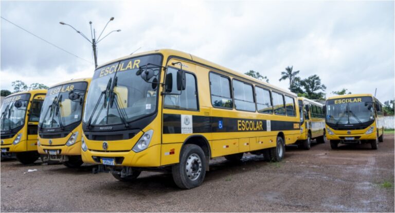 Município adquiriu frota de 160 veículos para transportar diariamente mais de 6.300 alunos
