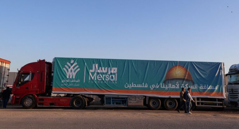 Gangues bloqueiam distribuição de ajuda no sul de Gaza