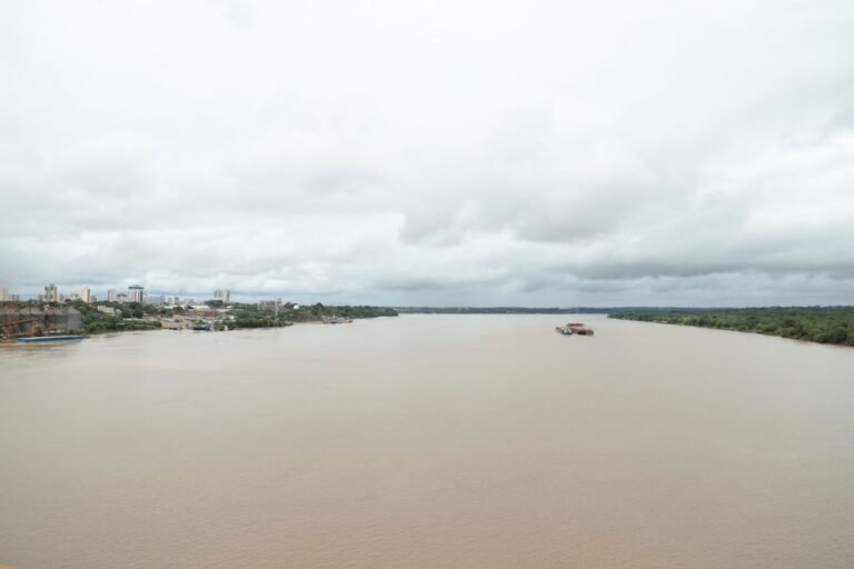 Rio Madeira ultrapassa 3 metros em Porto Velho após seca histórica - News Rondônia