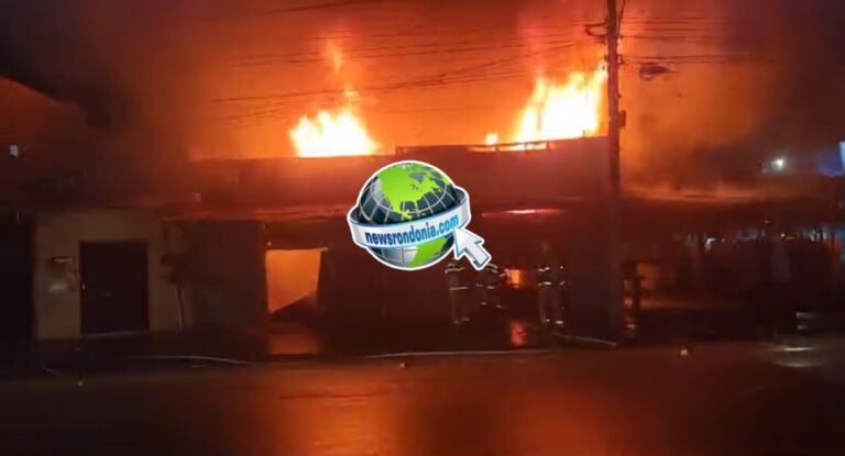 Loja de móveis usados é destruída por incêndio em Porto Velho