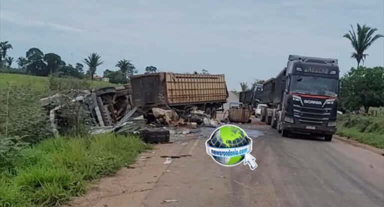Batida entre caminhões deixa um morto e vários feridos na BR-364