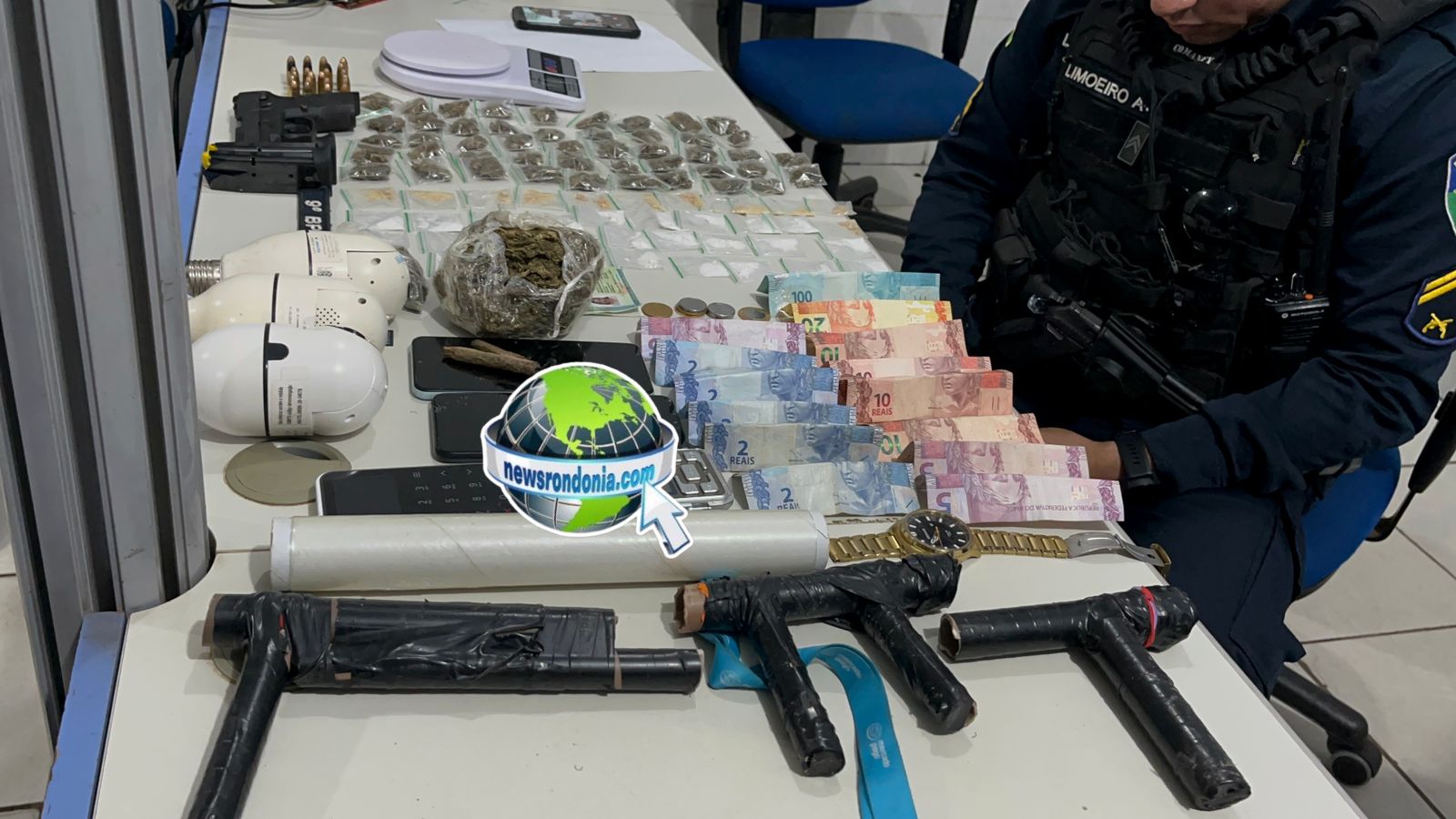 Ação conjunta do 5º e 9° Batalhão fecha bar usado de fachada e prende casal do tráfico