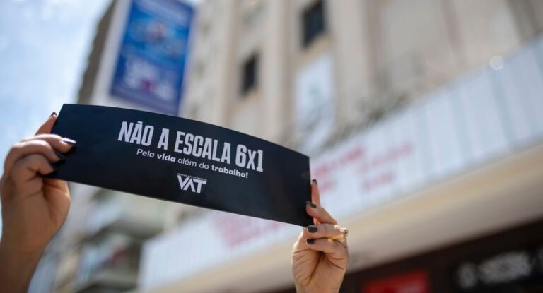 Fim da escala 6x1: PEC ultrapassa número mínimo de assinaturas