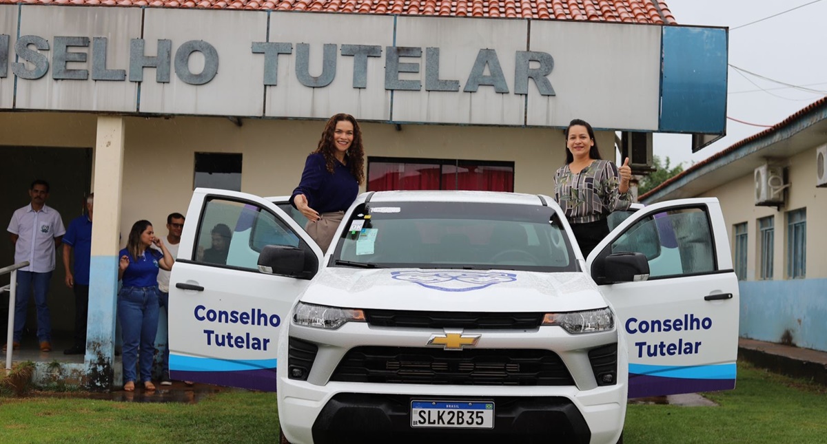 Luana Rocha entrega novos veículos aos Conselhos Tutelares de Rondônia - News Rondônia