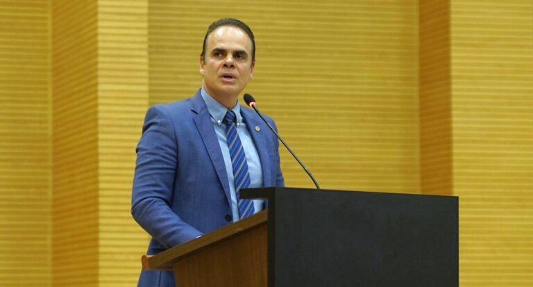 Deputado Alan Queiroz defende projeto que proíbe vacinação obrigatória contra Covid-19 para crianças de 0 a 5 anos - News Rondônia