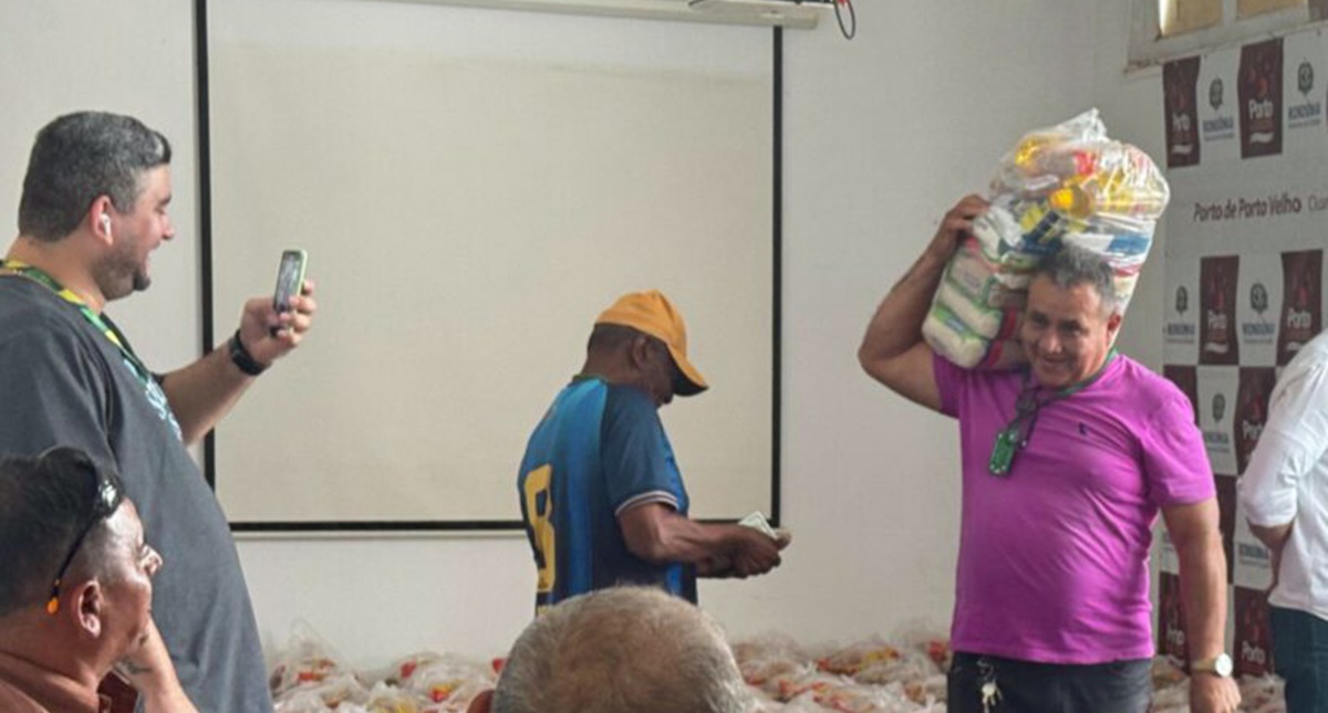 Trabalhadores avulsos do Porto de Porto Velho recebem última remessa emergencial de cestas básicas - News Rondônia