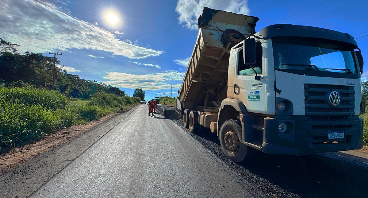 Governo de RO conclui pavimentação asfáltica de 8,2 quilômetros na RO-257, em Ariquemes - News Rondônia