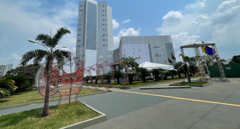 Preparativos para o "Natal de Portas Abertas" da Assembleia Legislativa entram em ritmo acelerado - News Rondônia