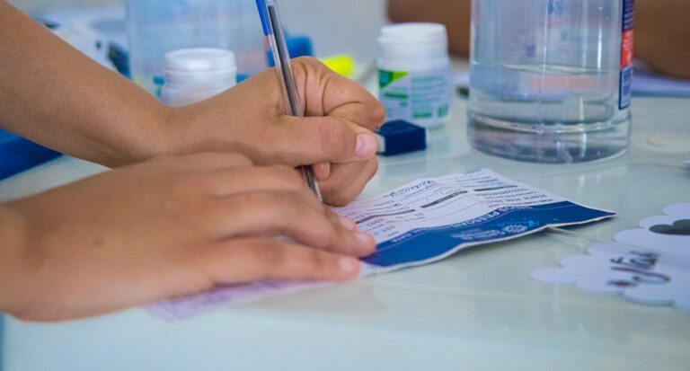 Rondônia ampliou oferta de cursos profissionalizantes voltados à bioeconomia e adquiriu mais duas escolas móveis - News Rondônia