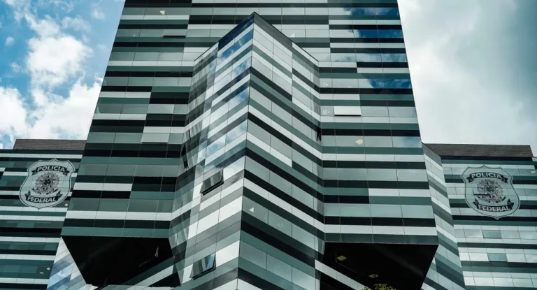 PF quer compartilhar inquérito do golpe com caso da Abin Paralela