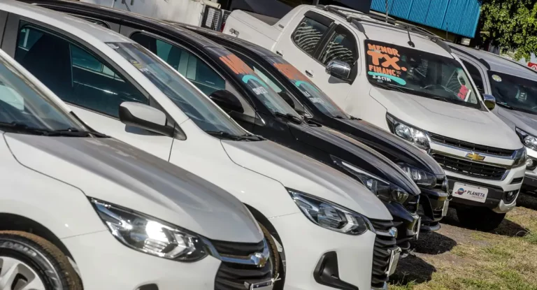 Vendas de veículos financiados crescem 12,4% em novembro
