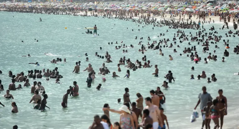Verão começa hoje e previsão é de menos chuvas na maior parte do país